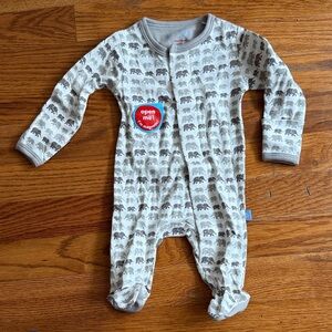 Magnetic Me Gray Elephant Print Footie